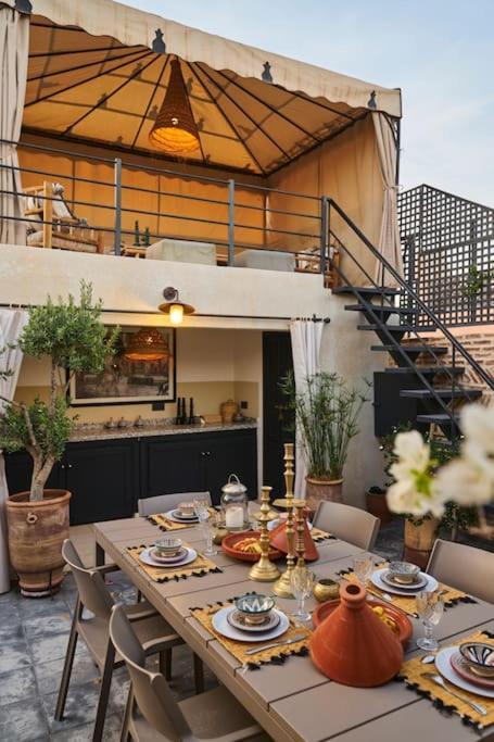 Riad Miloud En Exclusivite 10 P Au Coeur De La Medina Marrakesh Buitenkant foto