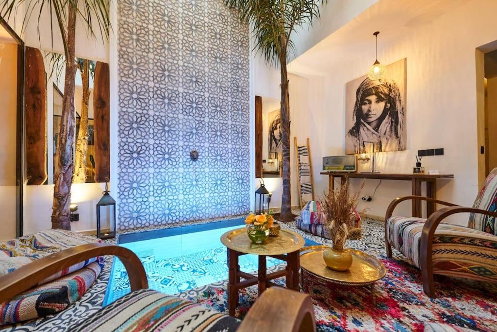 Riad Miloud En Exclusivite 10 P Au Coeur De La Medina Marrakesh Buitenkant foto