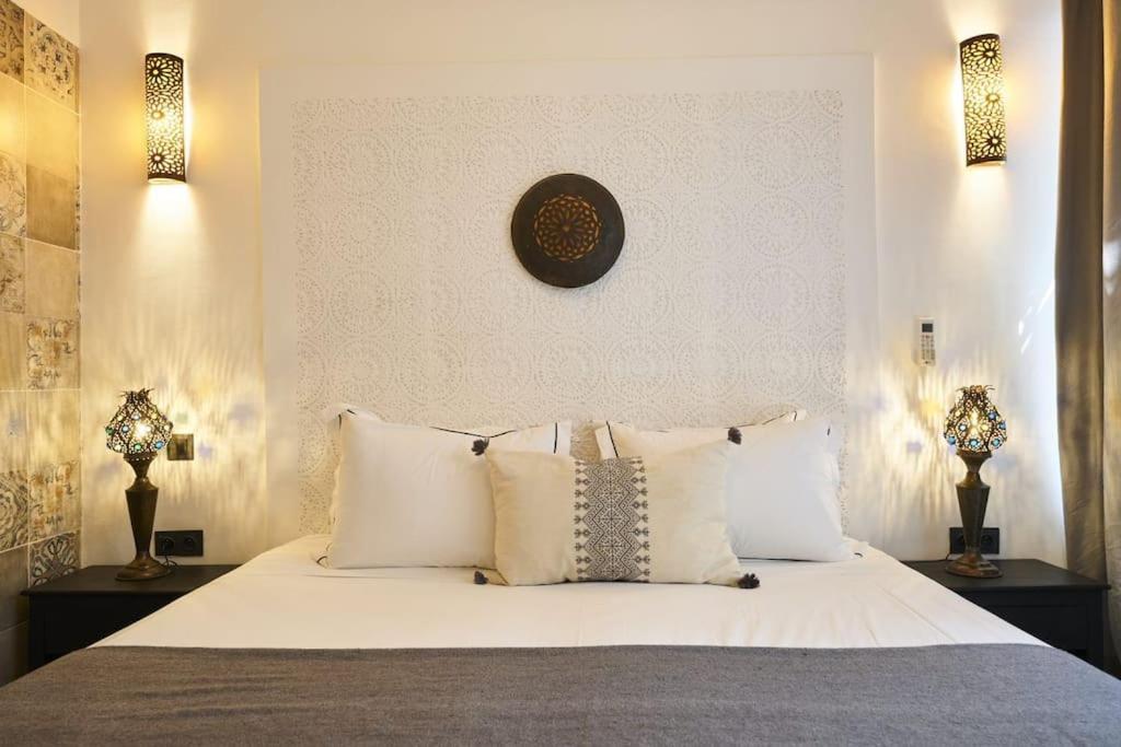 Riad Miloud En Exclusivite 10 P Au Coeur De La Medina Marrakesh Buitenkant foto